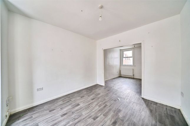 72, Meath Road, London photo 4