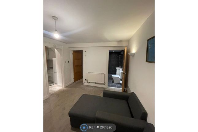 Anthony Drive, Anthony Drive, Stanford-Le-Hope photo 3