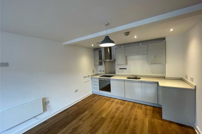 14, St. Giles Court, Wrexham photo 3