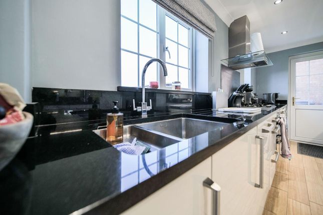 23, Alder Way, Wiltshire photo 4