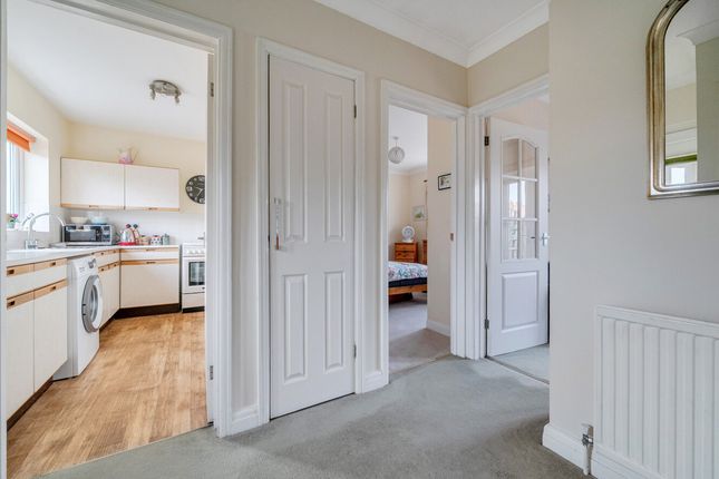 6, Shergold Way, Cookham photo 3