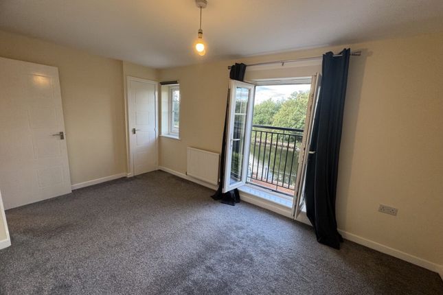 22, Rockwood Close, Knottingley photo 4
