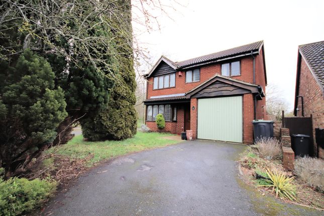 Thumbnail Detached house for sale in Woodmere, Barton Hills, Luton