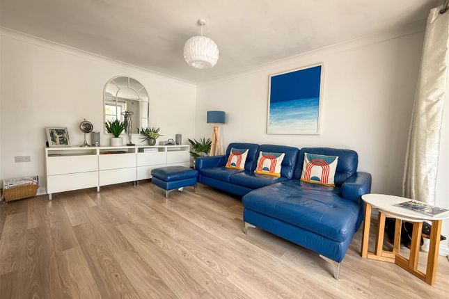 22, West Road, Clacton-On-Sea photo 4