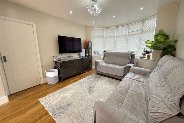 106 Norris Road, Sale photo 3