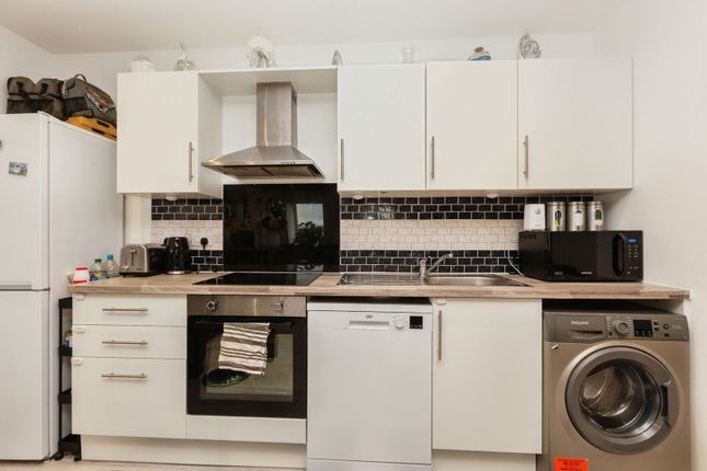 314, Alton Mews, Buckinghamshire photo 4