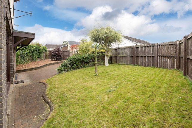 86 Avontoun Park, Linlithgow photo 2