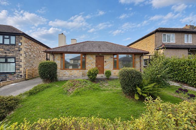 5, Golf Crescent, HALIFAX photo 2