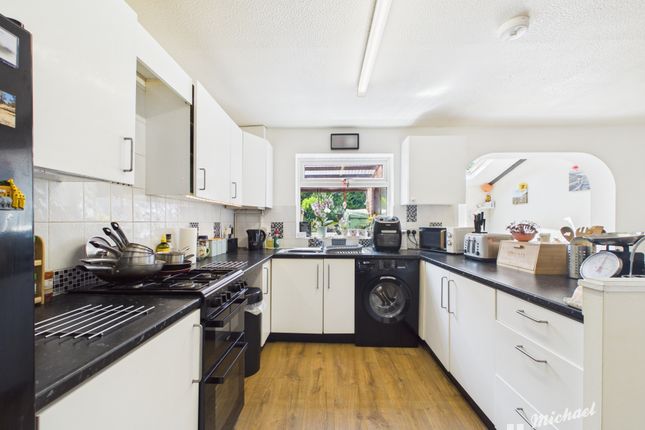 3b Littleworth, Leighton Buzzard photo 3