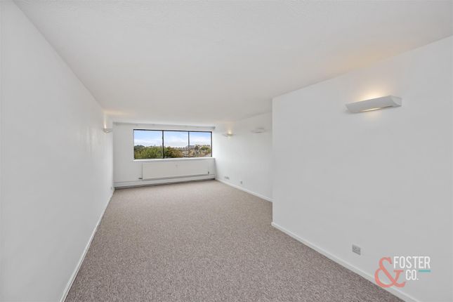 114 Ashdown, Eaton Road, Hove photo 4