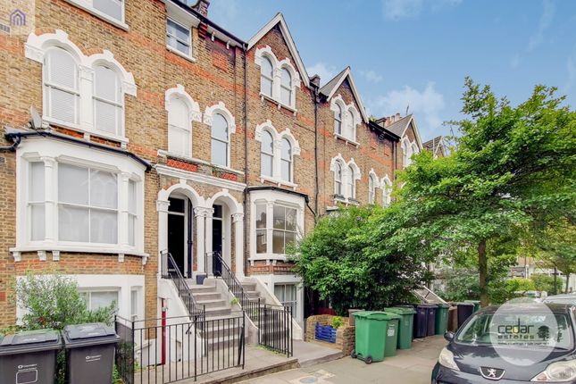 Thumbnail Flat to rent in Lowfield Road, London