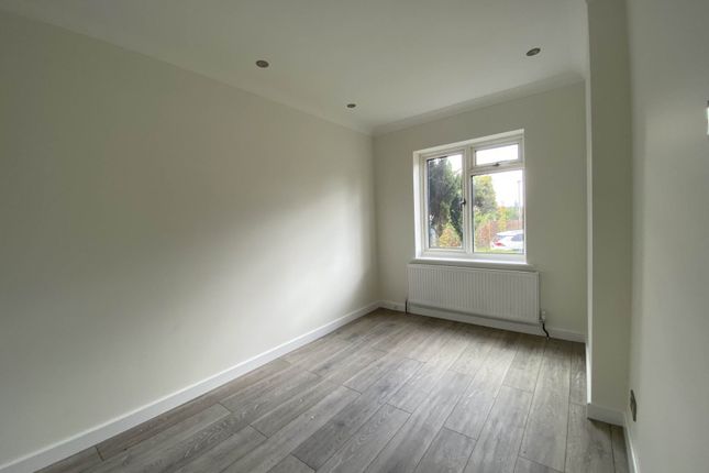 1, Marwood Close, Kings Langley photo 4