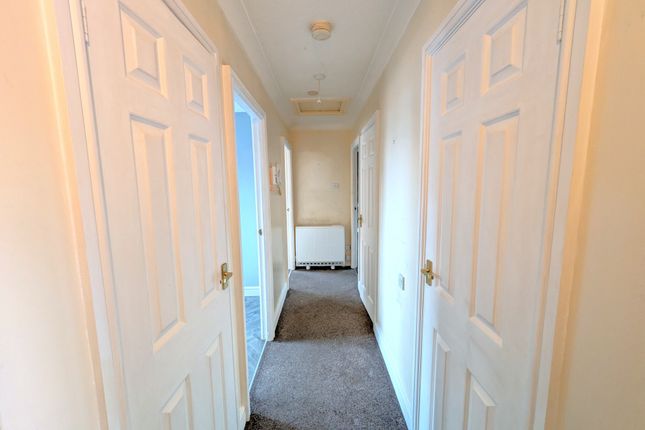 14, Sutton Court, Skegness photo 4