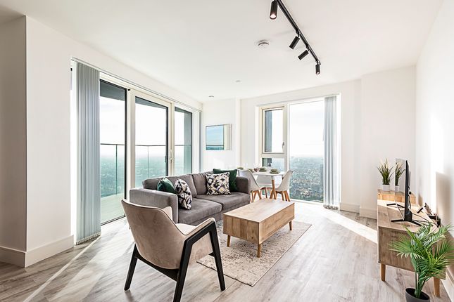 Thumbnail Flat to rent in Icon Tower, Portal Way, London
