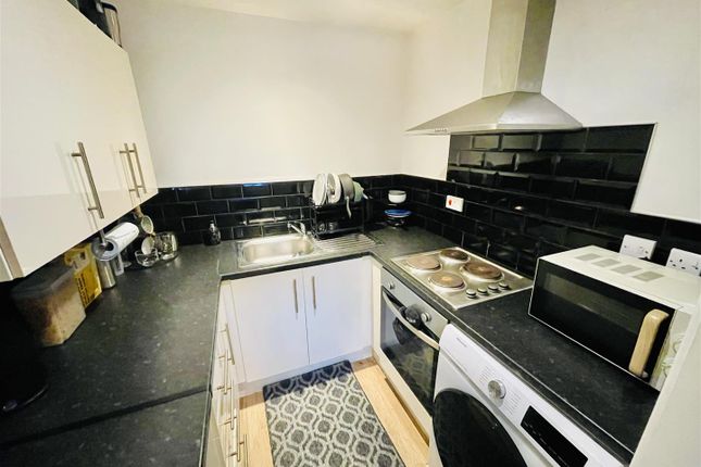 41, Firdale Road, Northwich photo 3