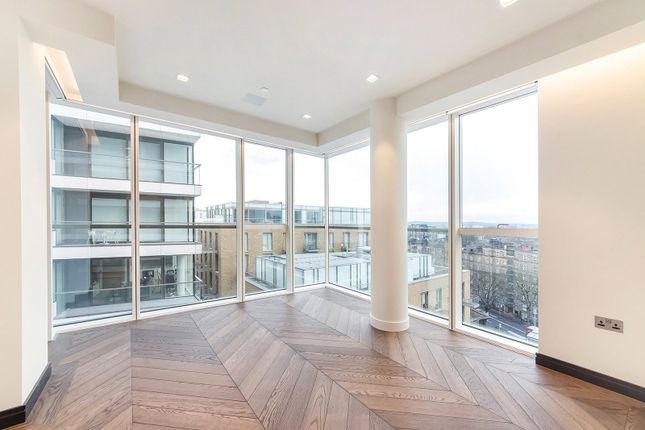 Thumbnail Flat for sale in Balmoral House, One Tower Bridge