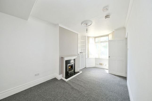 64, Leeming Lane South, Mansfield photo 2