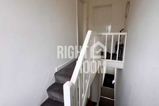 102 St. Andrews Road, Southampton photo 5