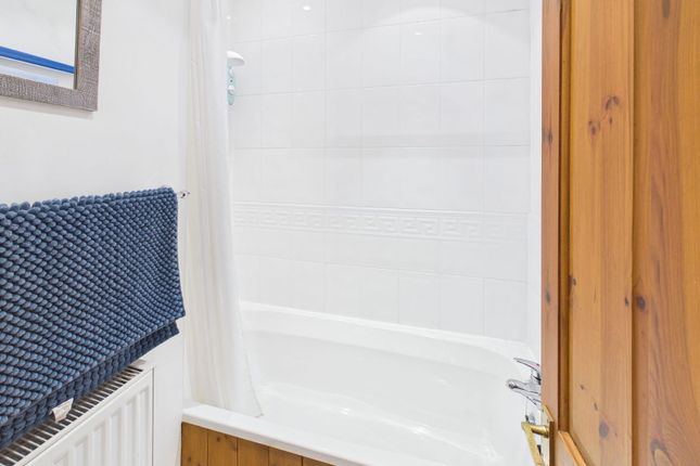 Roma Cottage, Brig Garth, Whitby photo 4