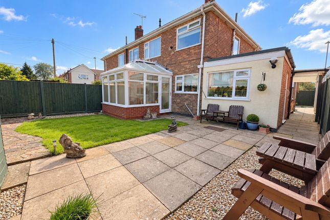 16, Lichfield Drive, Leicester photo 2