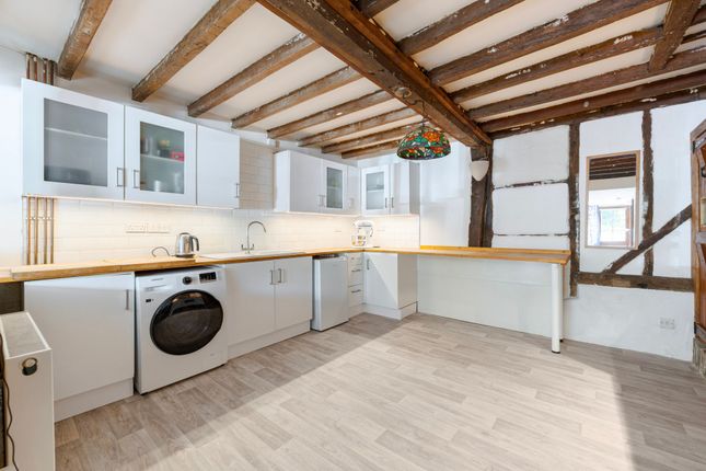 17a Broad Street, Harleston photo 4