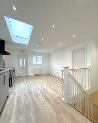 Woolwich Road, belvedere photo 3