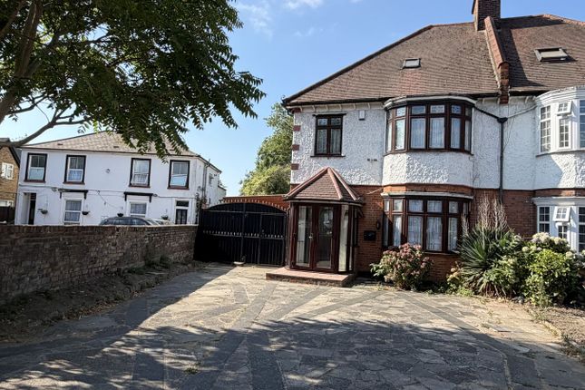 222, Bath Road, Hounslow photo 2