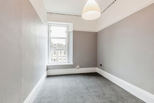 Flat for sale in Hanbury Road, Clifton, Bristol