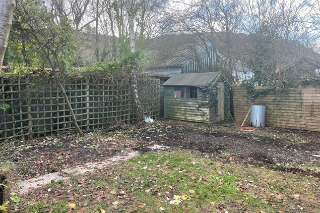 5 Tan Y Bryn,, Machynlleth, Powys photo 2