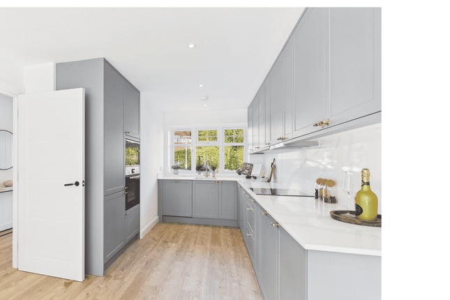 Woodmansterne Lane, Wallington photo 4