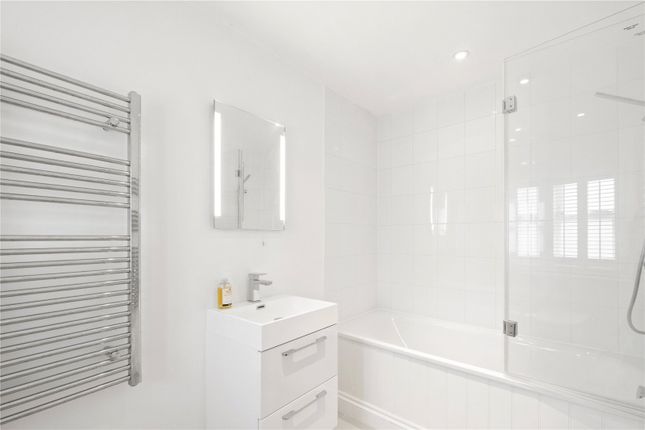 44, Denmark Road, London photo 4