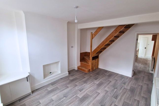 4 Park Street, Heanor photo 2