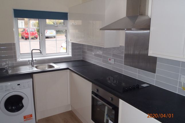 Providence Grove, Stevenage photo 4