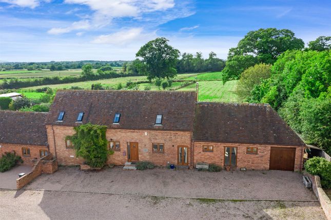 Barn conversion for sale in Ostlers Meadow, Hanbury, Droitwich