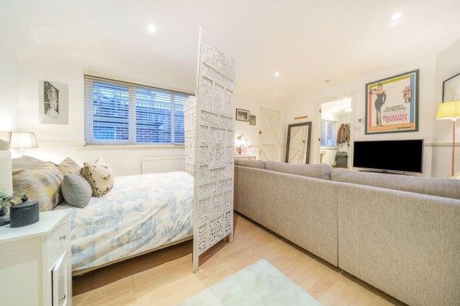 Semi-detached house for sale in Blacknest Gate Road, Ascot