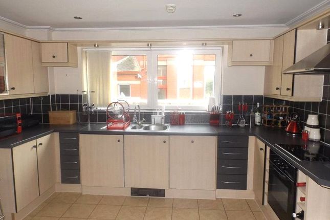 74, Judkin Court, Cardiff photo 3