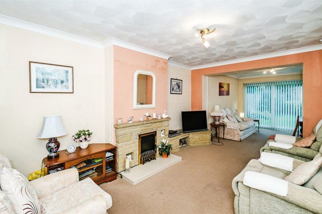 33, Muirfield Road, Worthing photo 2