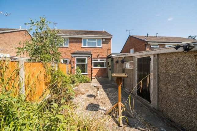 67, Latimer Drive, Nottingham photo 4