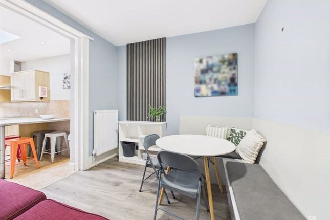 6 Bedroom Terraced in BN2 4AH