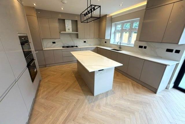 9, Beech Walk, Mill Hill photo 5