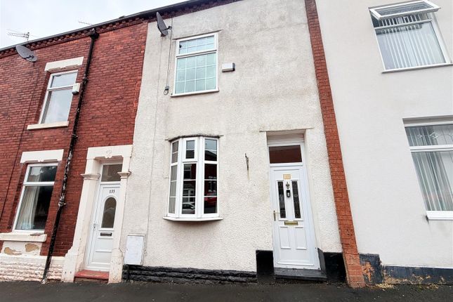 135, Lindsay Street, Stalybridge photo 2