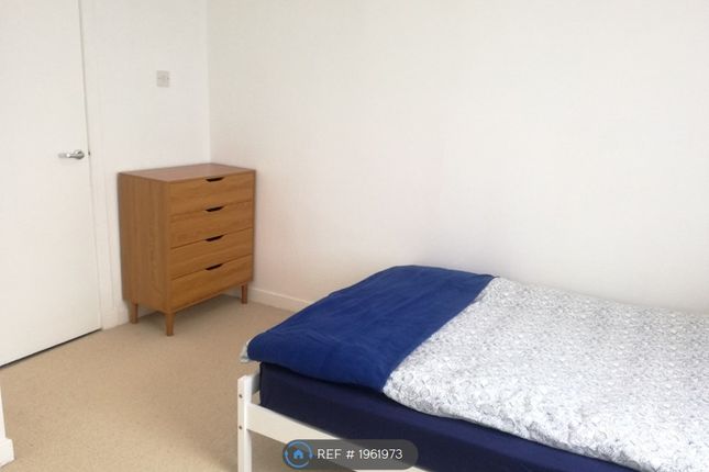 Room to rent in Poplar Street, Greenock
