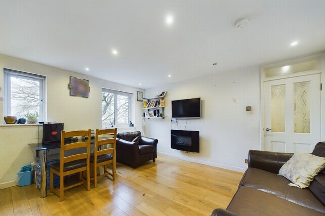 Flat for sale in Wavel Place, Sydenham