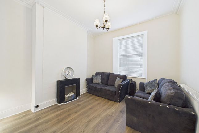 3 North Street, Maryport photo 4