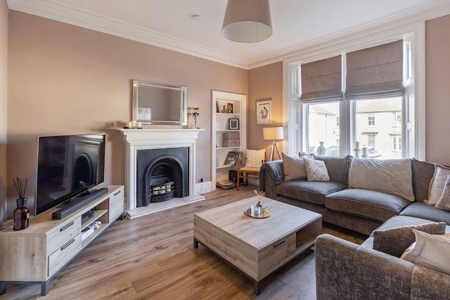 11 Dean Road, Bo'ness photo 2