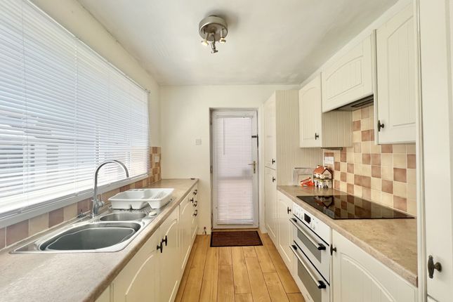 62, Sevenoaks Drive, Cleveleys photo 4