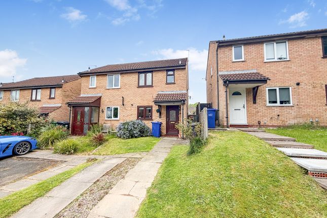 15 Vicarage Close, Brierley Hill photo 2
