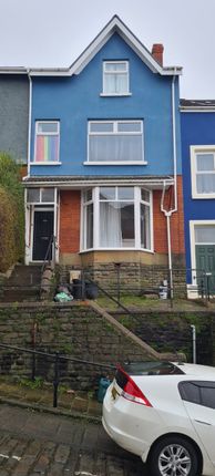 Thumbnail Property to rent in Constitution Hill, Mount Pleasant, Swansea