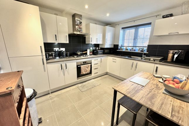 Town house for sale in Blockley Road, Hadley, Telford