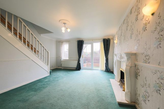 11, Mount Close, Killingworth photo 4